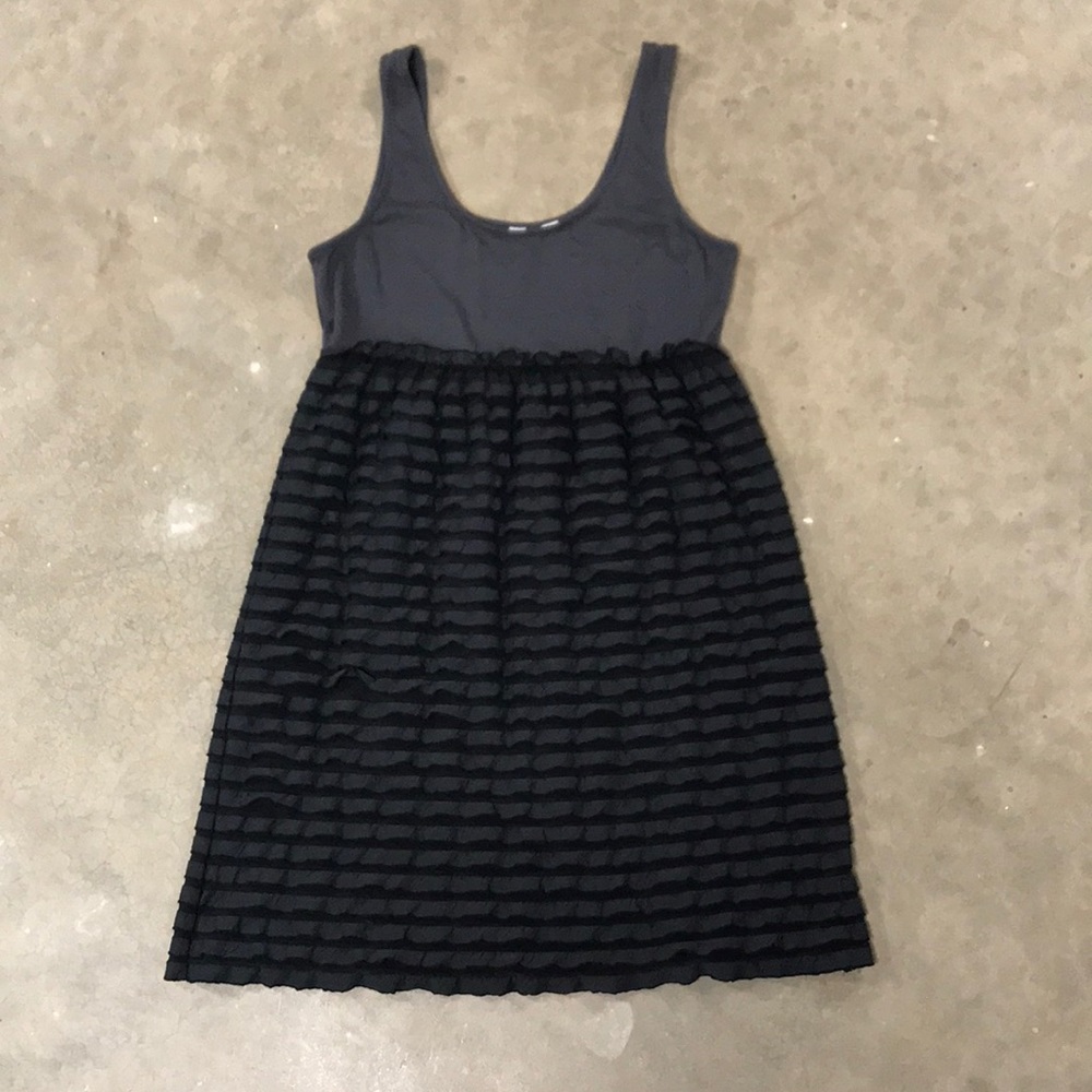 Anthropology.  Black.  Size M.